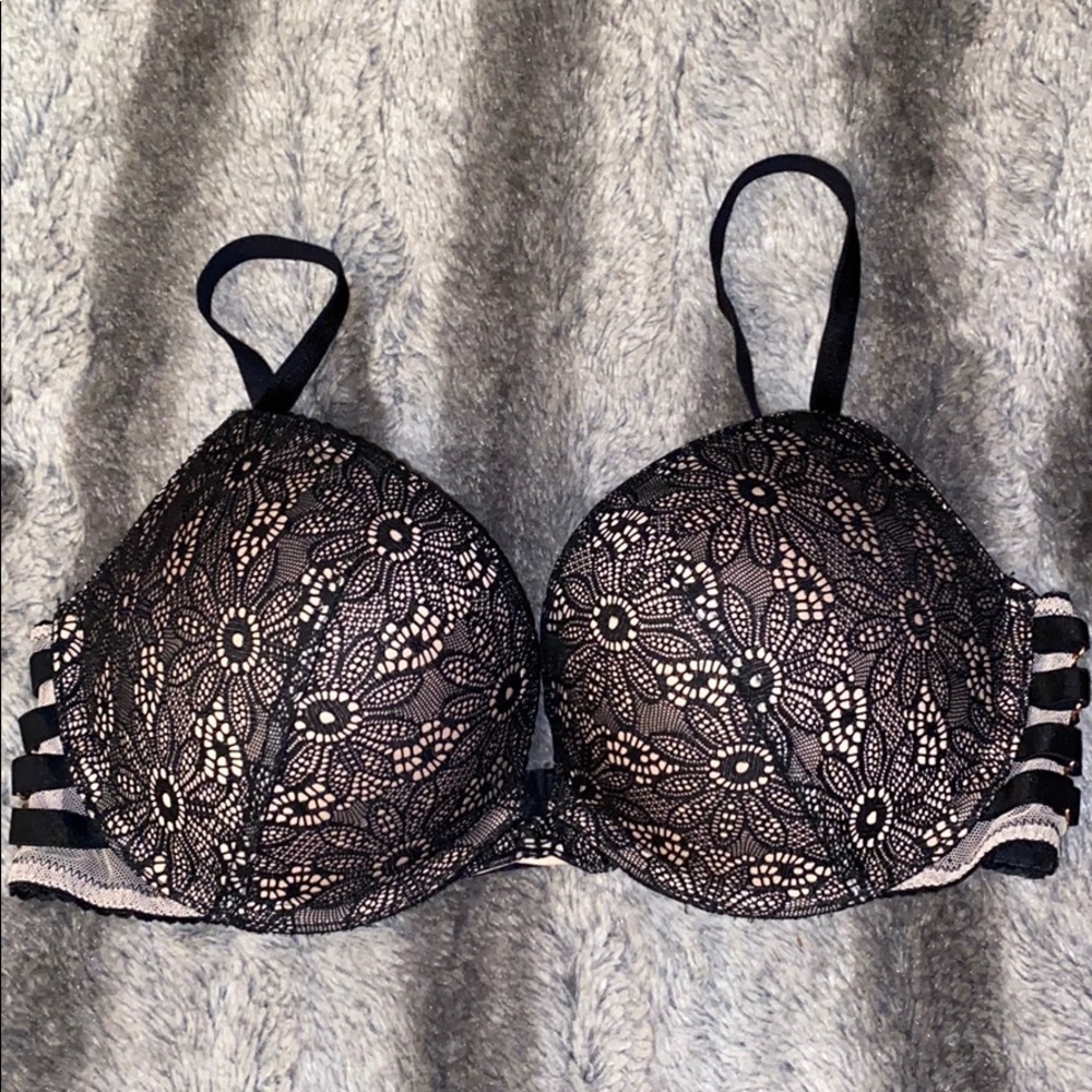 Black nude bra